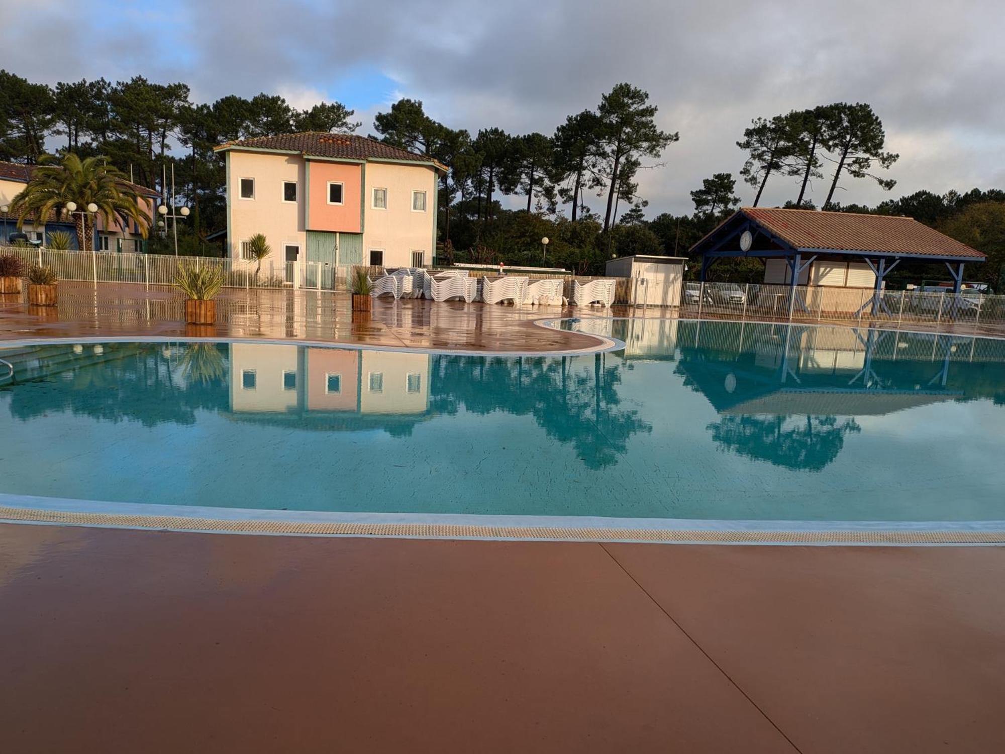 Residence Mes Amours D'Enfants - Les Villas Du Lac Soustons Oda fotoğraf